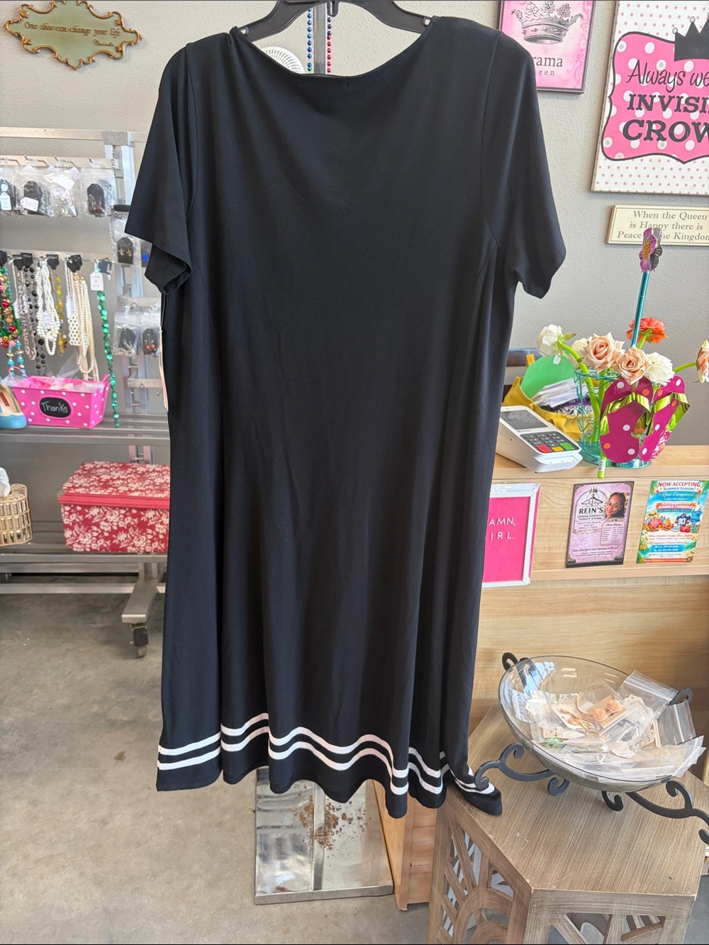 Lauren Ralph Lauren Black Midi Dress with White Hem Stripes - Picture 5 of 6